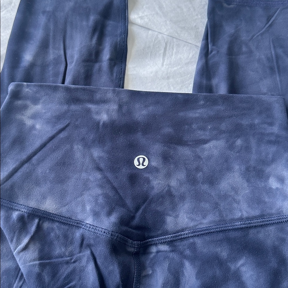 LULULEMON BLUE TYE DYE LEGGINGS 4
